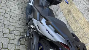 Yamaha T-Max 560 (2020 - 21)  (6)