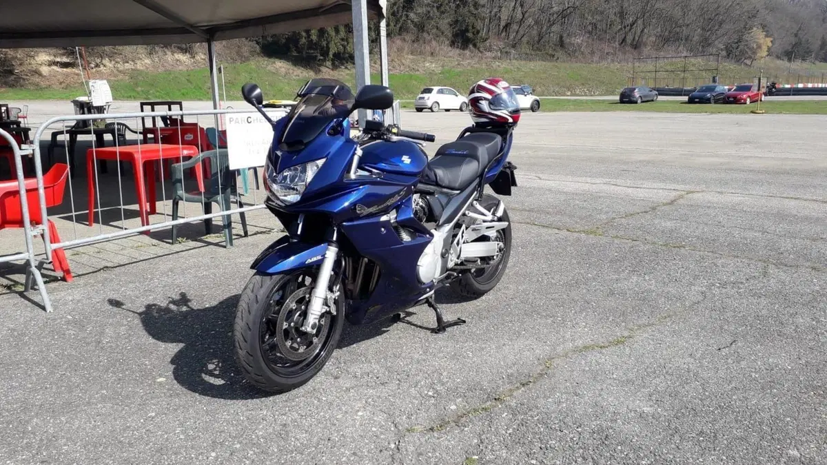 Suzuki GSF 1250 Bandit S (2006 - 11)  (3)