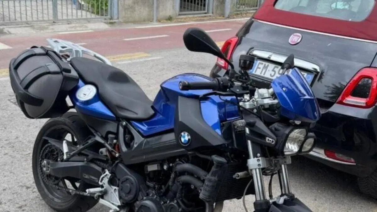 Bmw F 800 R (2009 - 11)  (2)