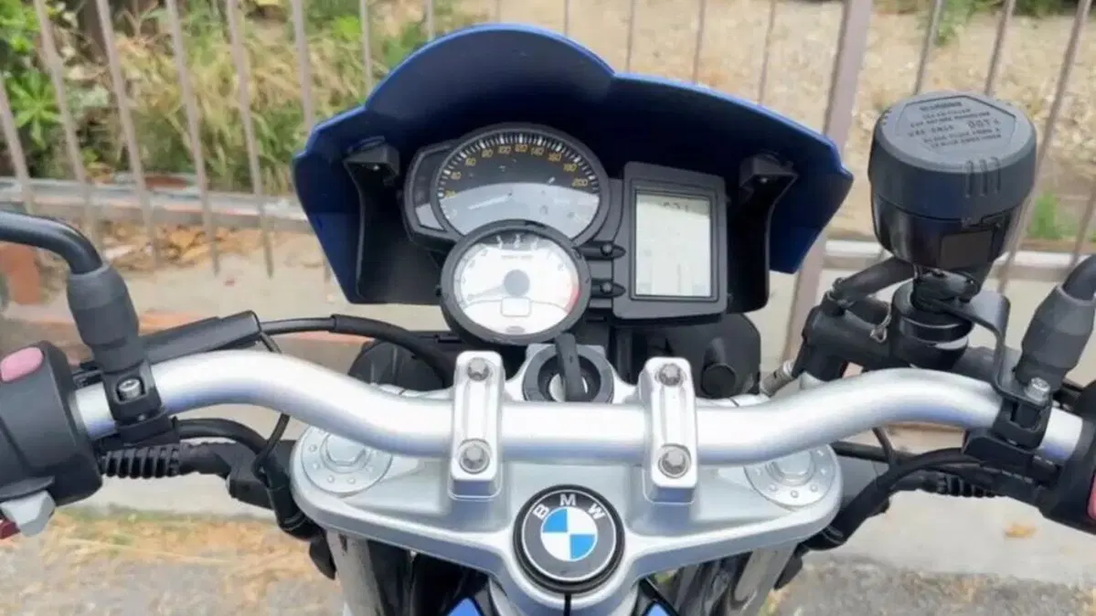 Bmw F 800 R (2009 - 11)  (3)