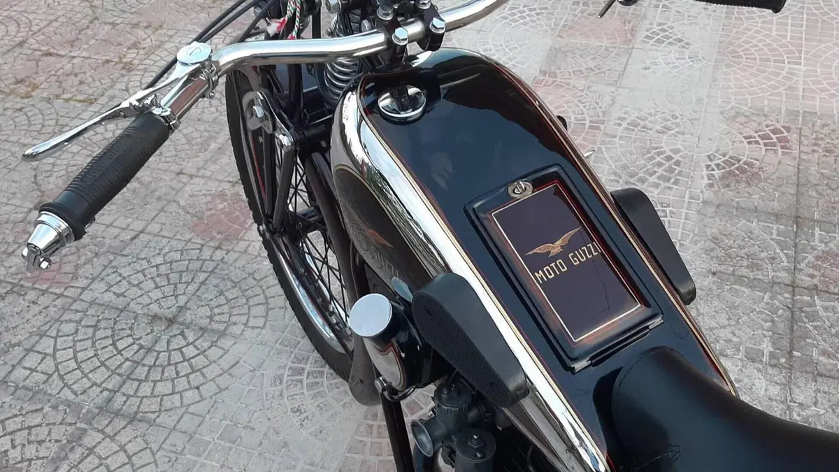 Moto Guzzi   (3)