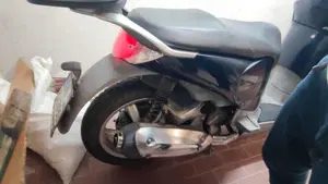 Aprilia Scarabeo 250 (2006 - 11)  (5)