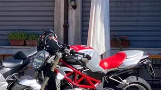 MV Agusta Brutale 910 S (2005 - 11) usata
