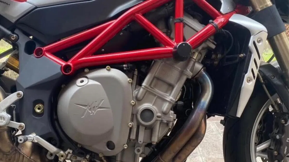 MV Agusta Brutale 910 S (2005 - 11)  (4)