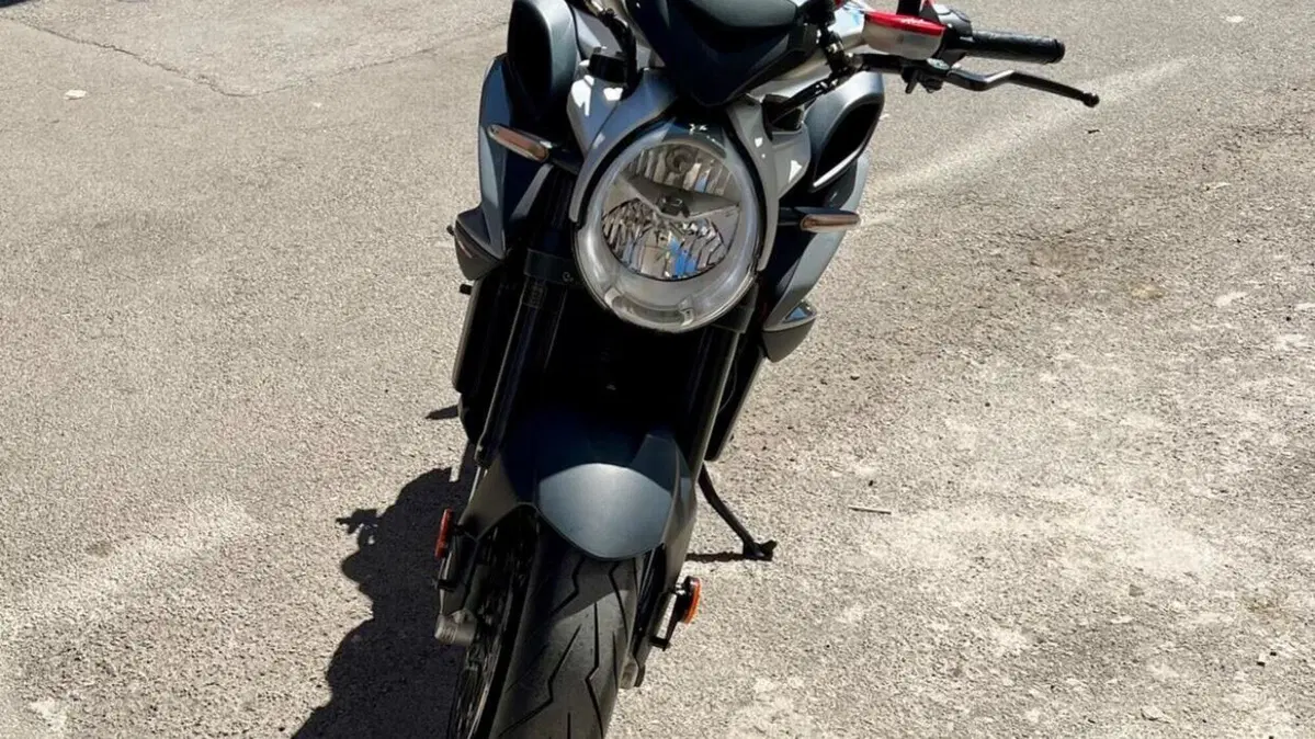 MV Agusta Brutale 800 EAS ABS (2016 - 19)  (3)