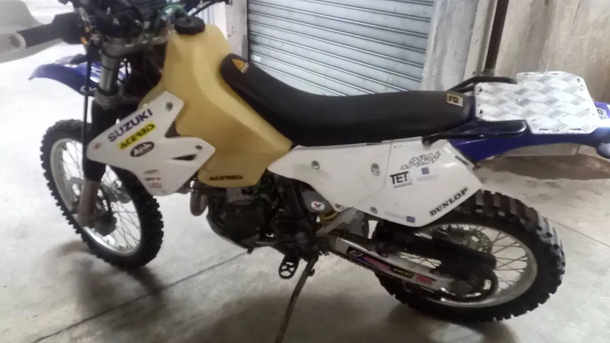 Suzuki DR-Z 400 E (2000 - 06)  (2)