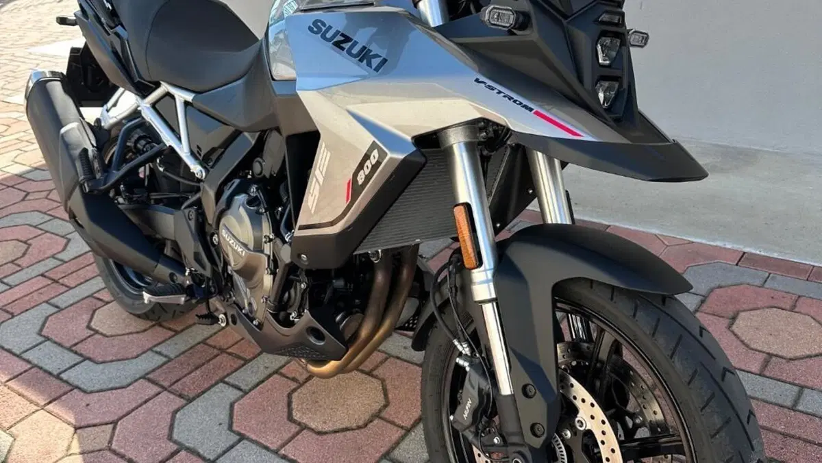 Suzuki V-Strom 800SE (2025 - 26)  (3)
