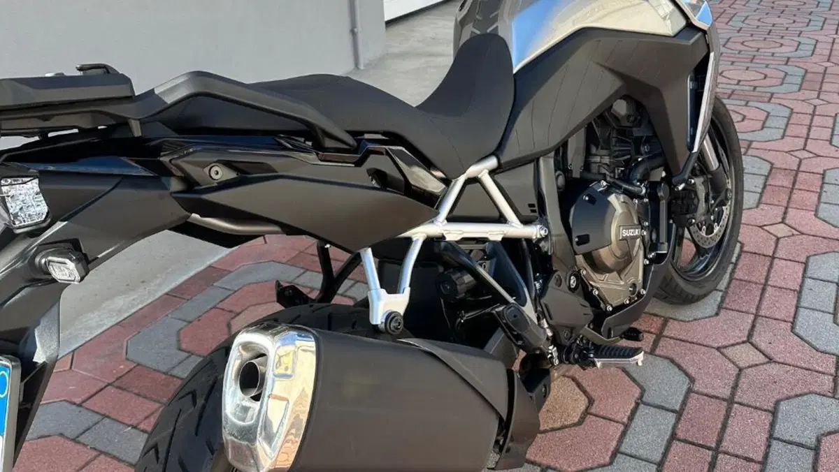 Suzuki V-Strom 800SE (2025 - 26)  (6)