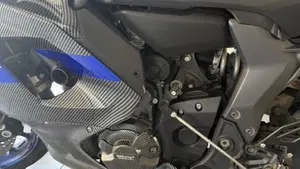Yamaha YZF R7 (2021 - 25)  (7)
