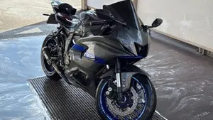 Yamaha YZF R7 (2021 - 25)  (10)