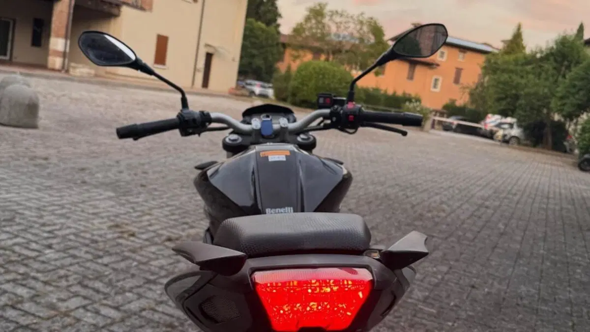 Benelli BN 125 (2018 - 20)  (4)
