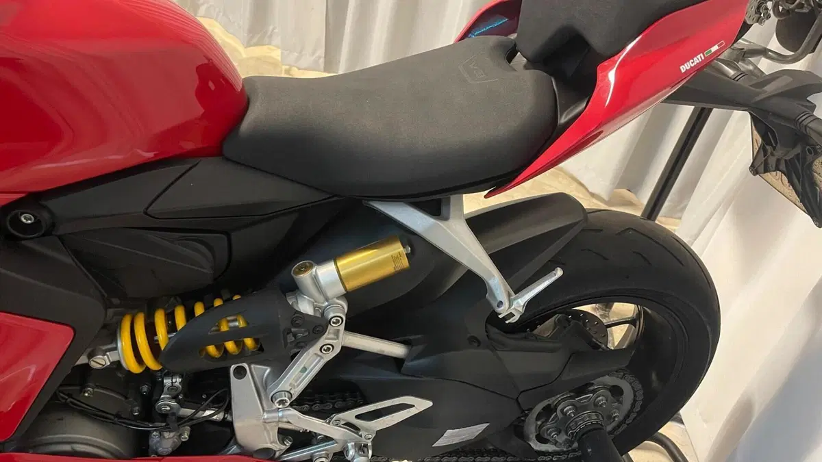 Ducati Panigale V2 955 (2020)  (3)