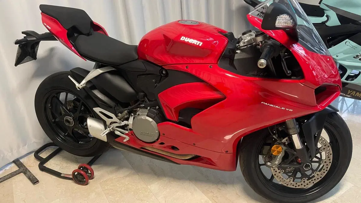 Ducati Panigale V2 955 (2020)  (4)