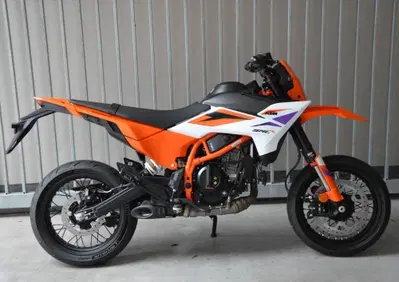 KTM 390 SMC R (2025 - 26) - Annuncio 10109952