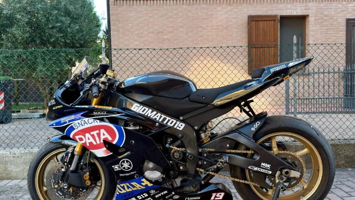 Yamaha YZF R6 (2008 - 09) 