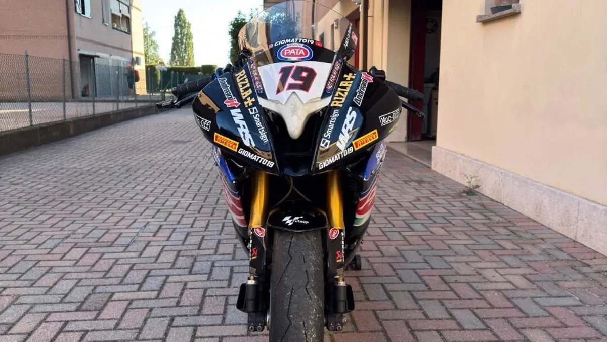 Yamaha YZF R6 (2008 - 09)  (7)