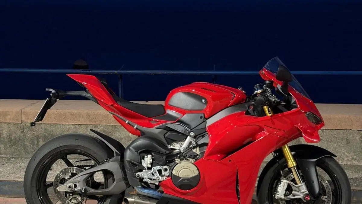 Ducati Panigale V4 S (2025 - 26)  (4)