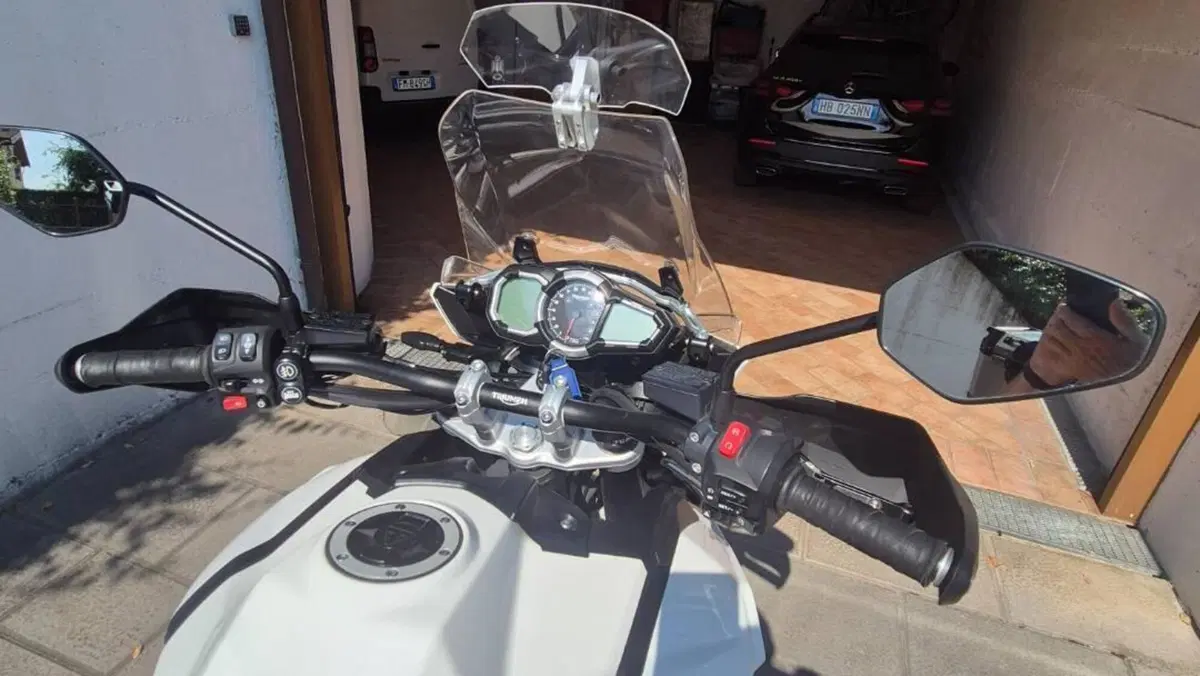 Triumph Tiger 1200 XCx (2018 - 20)  (8)