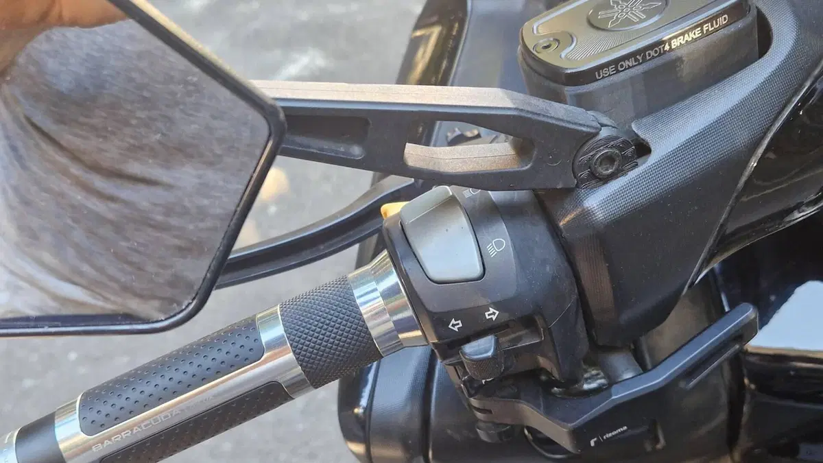 Yamaha T-Max 500 (2008 - 12)  (11)