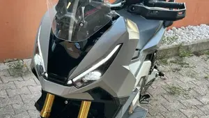 Honda X-ADV 750 (2025 - 27)  (2)