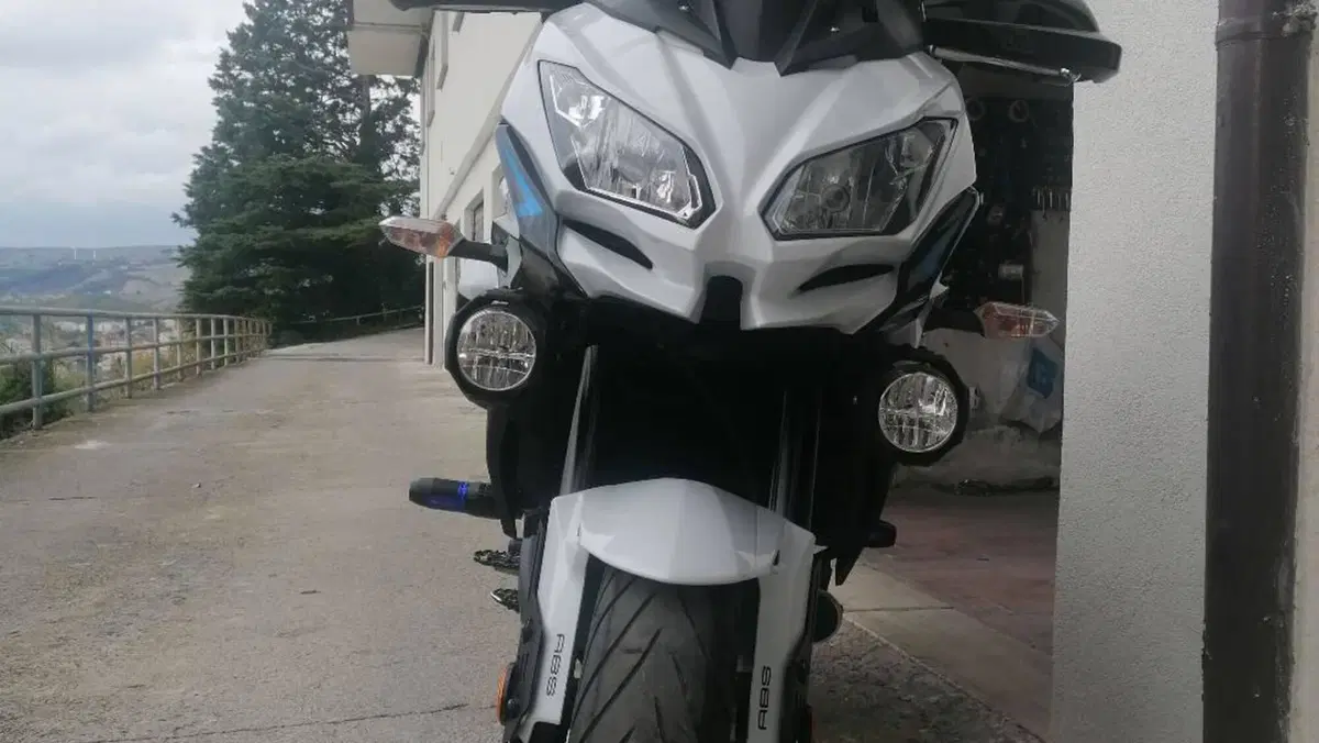 Kawasaki Versys 650 Tourer Plus (2021) 