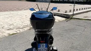Honda SH 350 (2021 - 24)  (2)