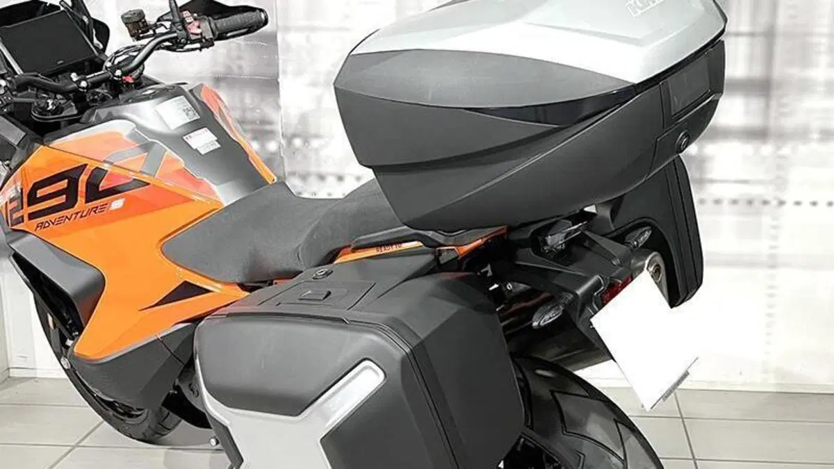 KTM 1290 Super Adventure S (2021 - 25)  (3)