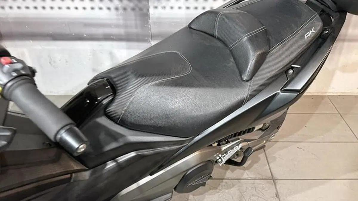 Kymco AK 550 (2017 - 19)  (3)