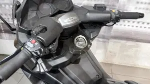 Kymco AK 550 (2017 - 19)  (6)