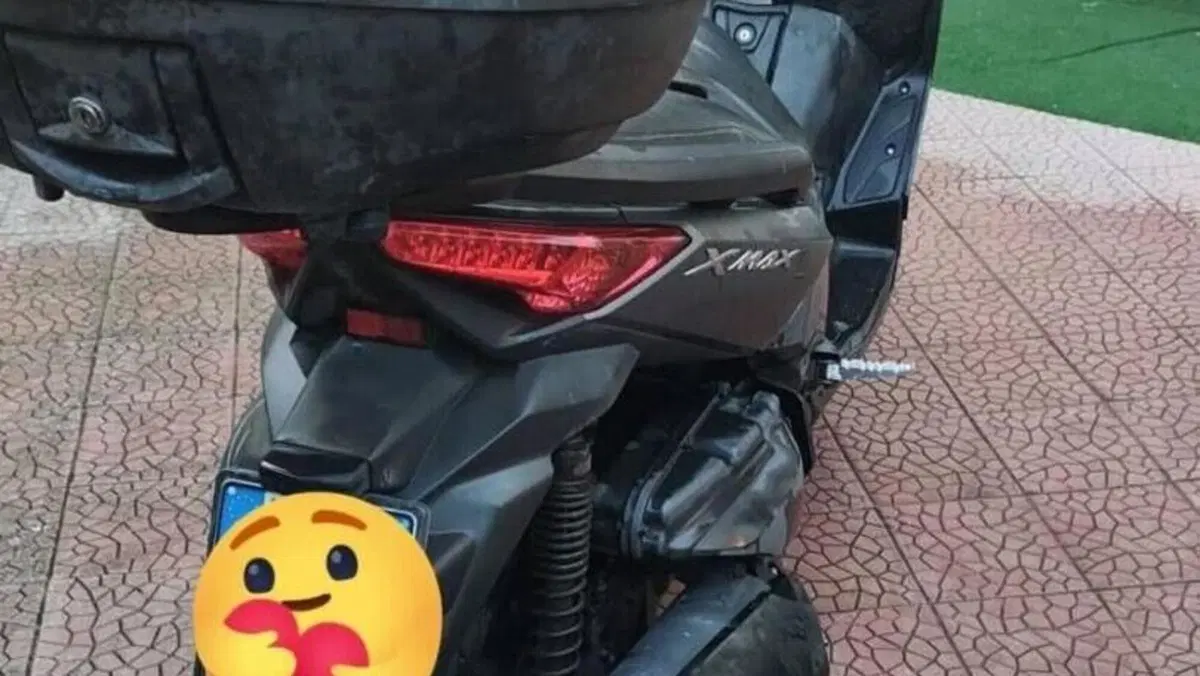 Yamaha X-Max 400 ABS (2013 - 16)  (3)