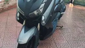 Yamaha X-Max 400 ABS (2013 - 16)  (4)