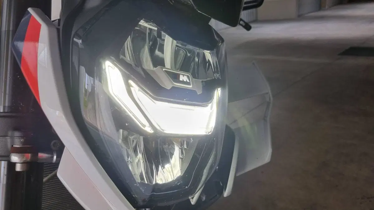 Bmw M 1000 R (2023 - 24)  (7)