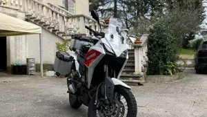 Moto Morini X-Cape 650 (2021 - 26)  (4)