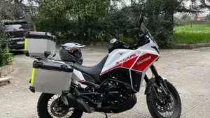 Moto Morini X-Cape 650 (2021 - 26)  (12)