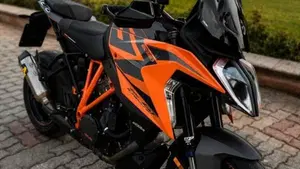 KTM 1290 Super Duke GT (2021 - 25)  (6)