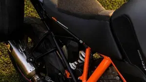 KTM 1290 Super Duke GT (2021 - 25)  (11)