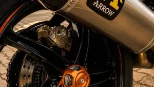 KTM 1290 Super Duke GT (2021 - 25)  (9)