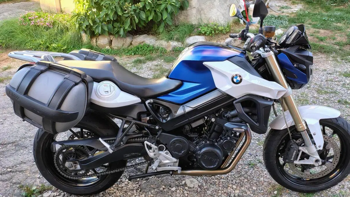 Bmw F 800 R (2015 - 16)  (6)