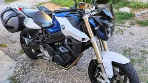 Bmw F 800 R (2015 - 16)  (7)