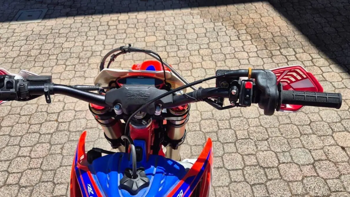 Betamotor RR 300 2T Enduro Racing (2021)  (8)