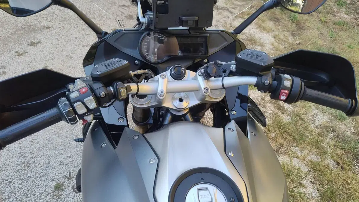 Bmw R 1200 RS (2015 - 16)  (3)
