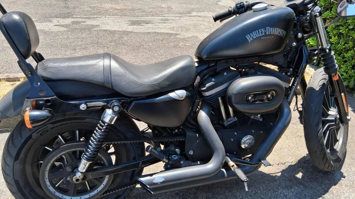 Harley-Davidson 883 Iron (2014 - 16) - XL 883N 