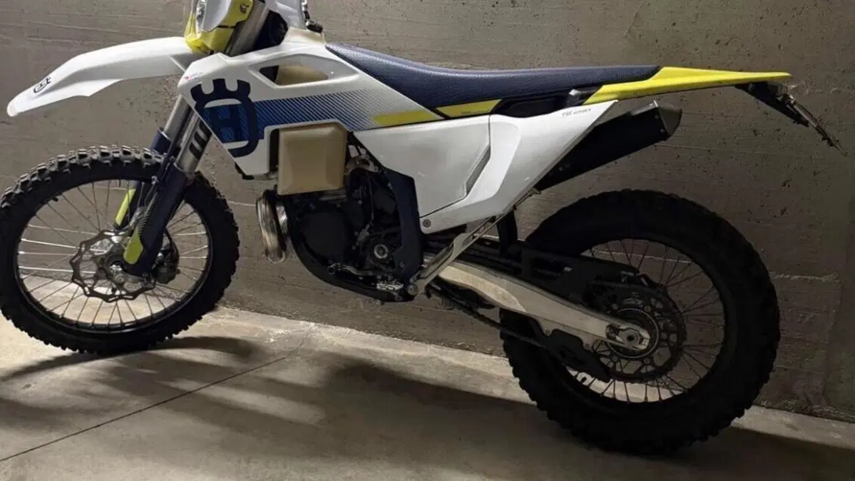 Husqvarna TE 250 (2024)  (3)