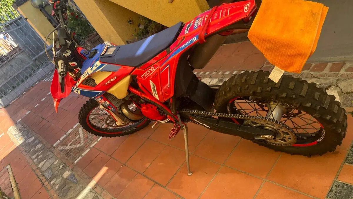 Betamotor RR 300 2T Enduro Racing (2020)  (7)