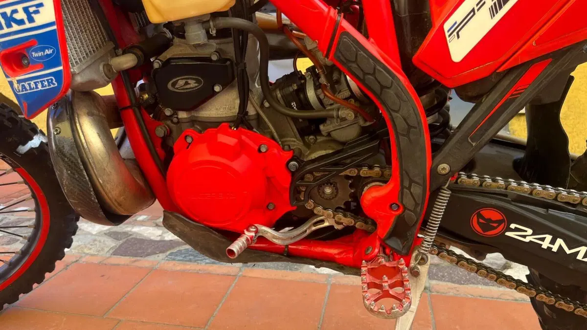 Betamotor RR 300 2T Enduro Racing (2020)  (12)
