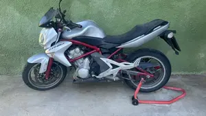 Kawasaki ER-6N (2006 - 09) 