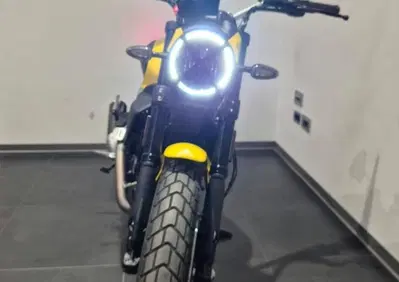 Ducati Scrambler 800 Icon Dark (2025 - 26) - Annuncio 10110194