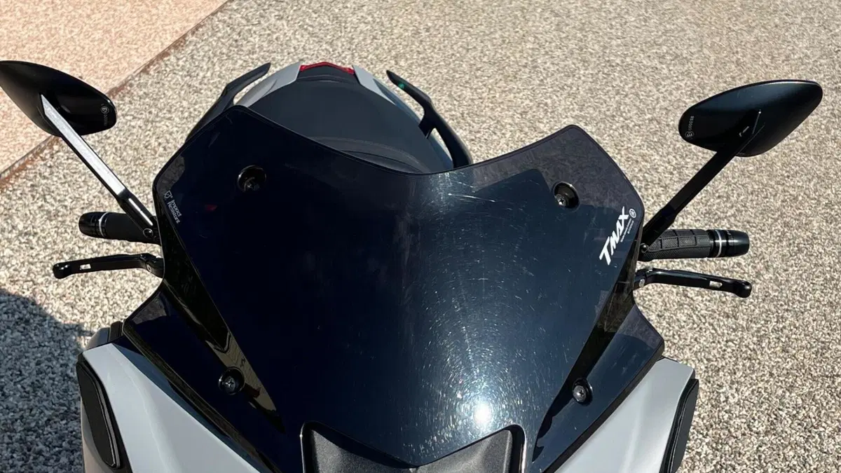 Yamaha T-Max 560 (2020 - 21)  (8)