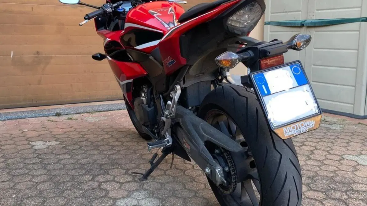 Honda CBR 500 R ABS (2017 - 18)  (3)