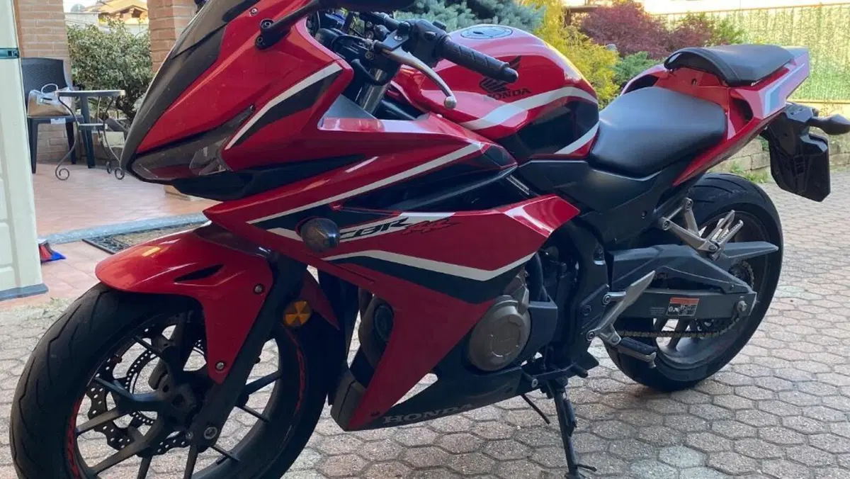 Honda CBR 500 R ABS (2017 - 18)  (4)